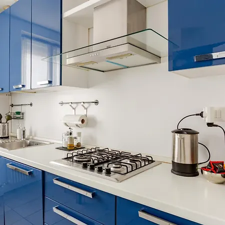 Leopardi 9, Bright - Como&station Nearby Appartamento Lecco