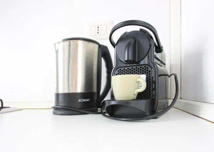 Appartamento Leopardi 9, Bright Close To Lake&train Station Lecco