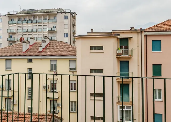 Leopardi 9, Bright Close To And Train Station